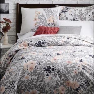 WEST ELM floral duvet cover